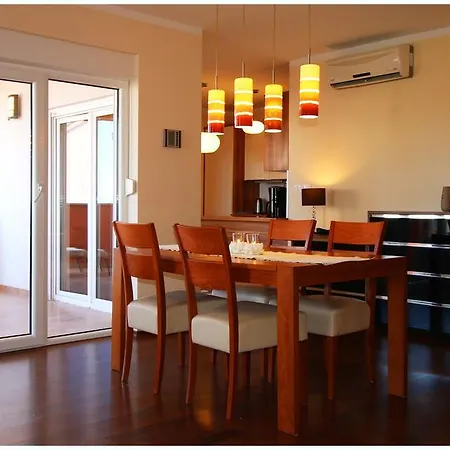 Silvana Appartement *